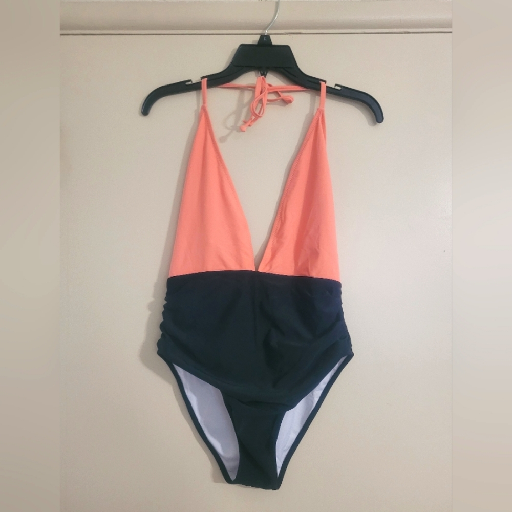 Cupshe Deep V-Neck One Piece Swimsuit, Size Large, New